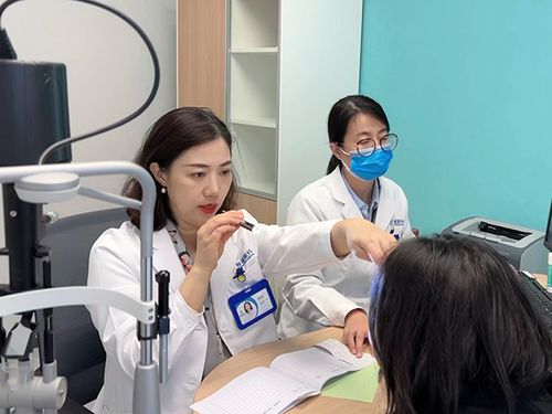 孩子低度近视需要配镜吗 重庆普瑞 配镜与否需结合医学验光与个体化方案