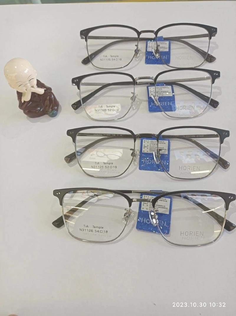 新款海俪恩眼镜,款式齐全,欢迎试戴#专业验光配镜 #欢迎新老